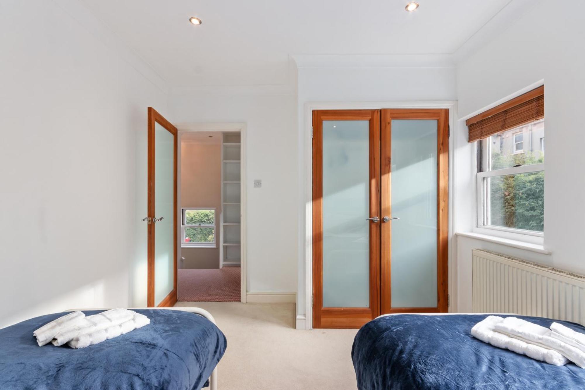 House With Private Parking Close To Borough Market & Tower Bridge! Londres