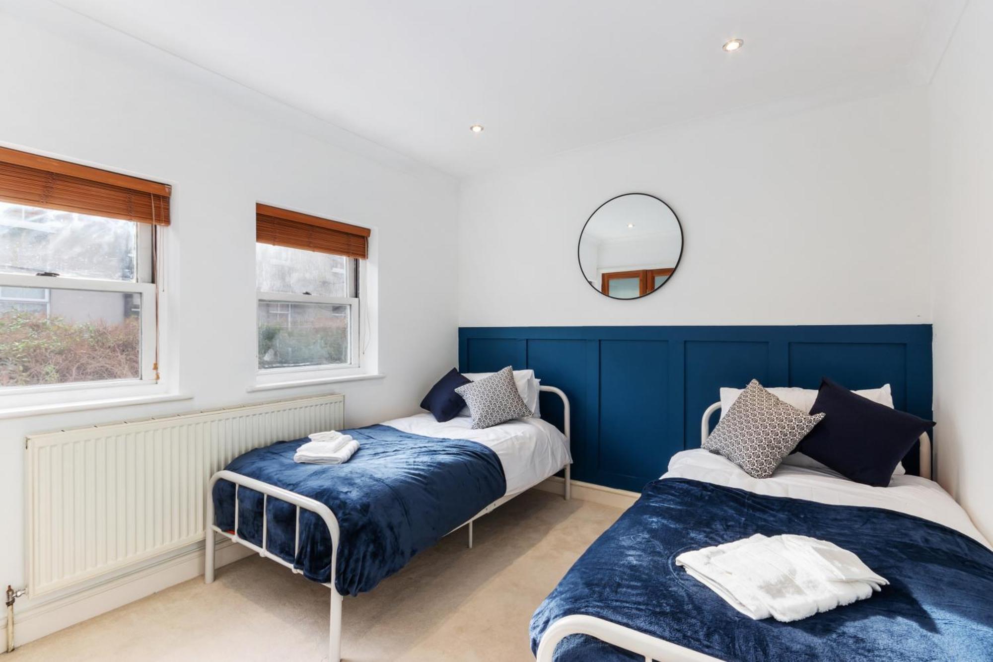 House With Private Parking Close To Borough Market & Tower Bridge! * Londres